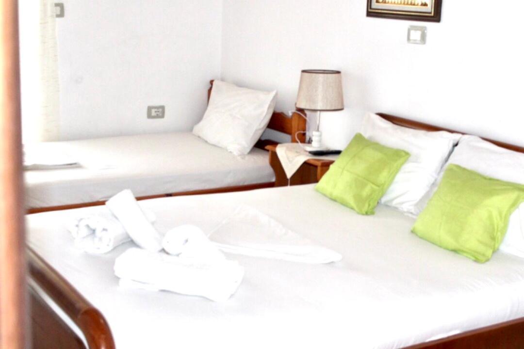 Hotel Portokali *