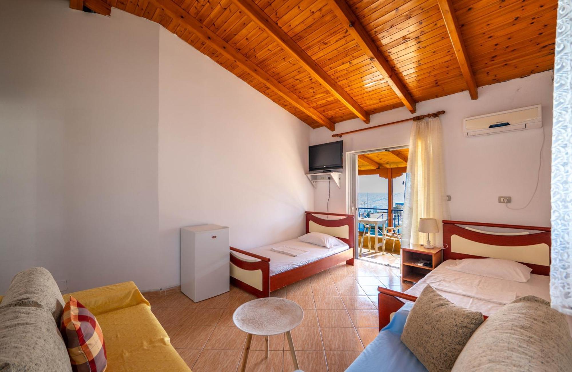 Portokali Hotel Himare
