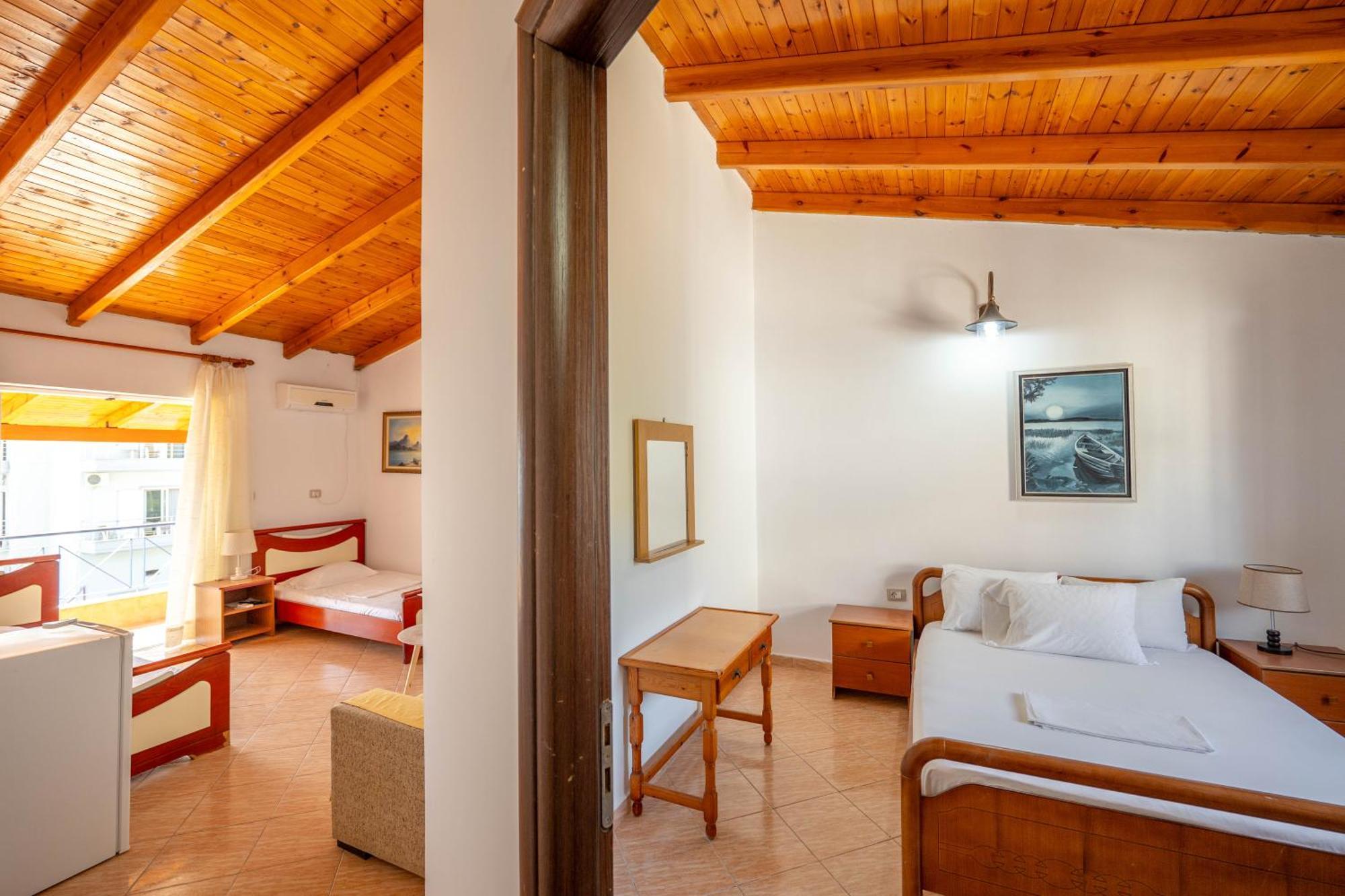 Hotel Portokali Himare