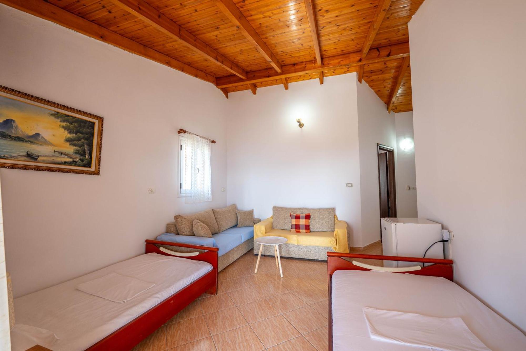 Hotel Portokali *