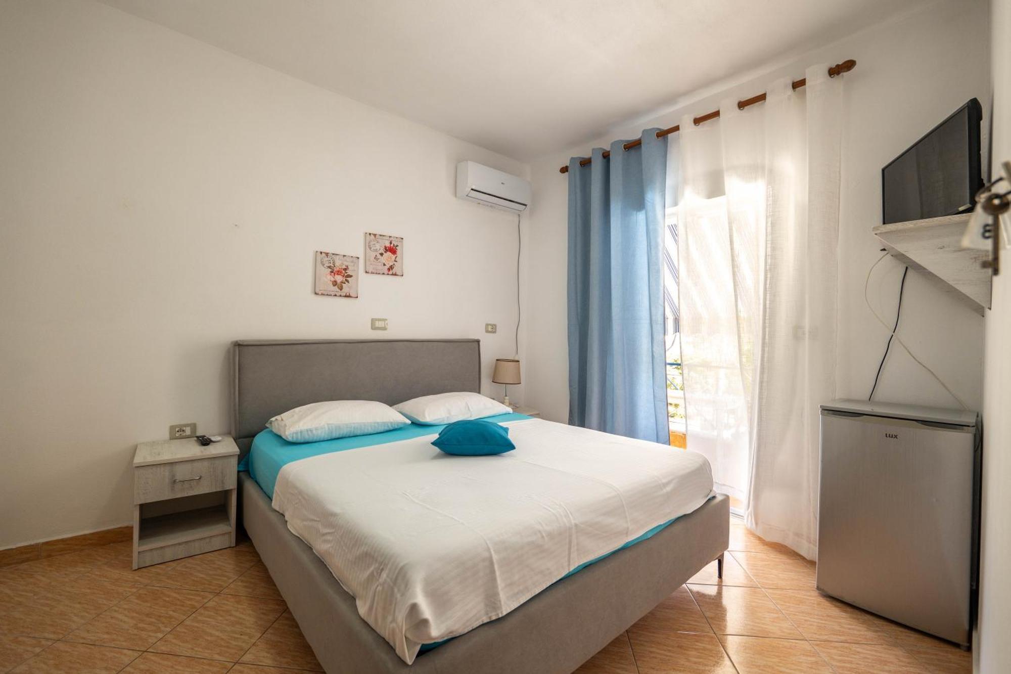 Portokali Hotell Himare